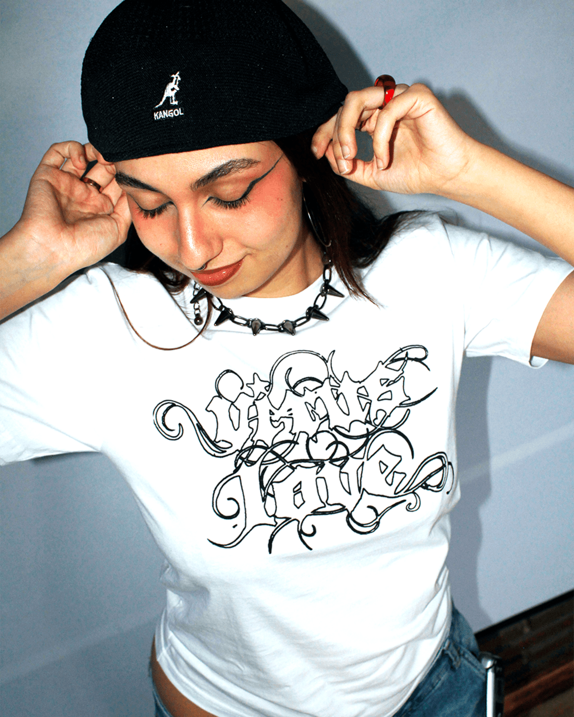 baby tee Virus Love - 2